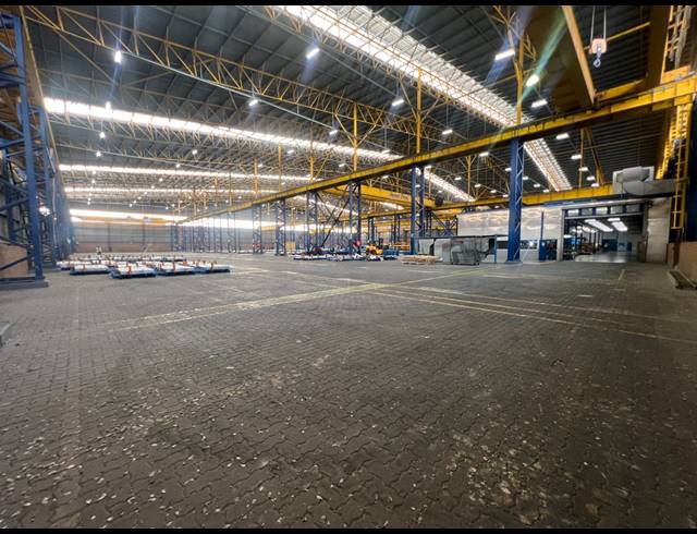 5,999M² FACTORY TO LET IN ROODEKOP